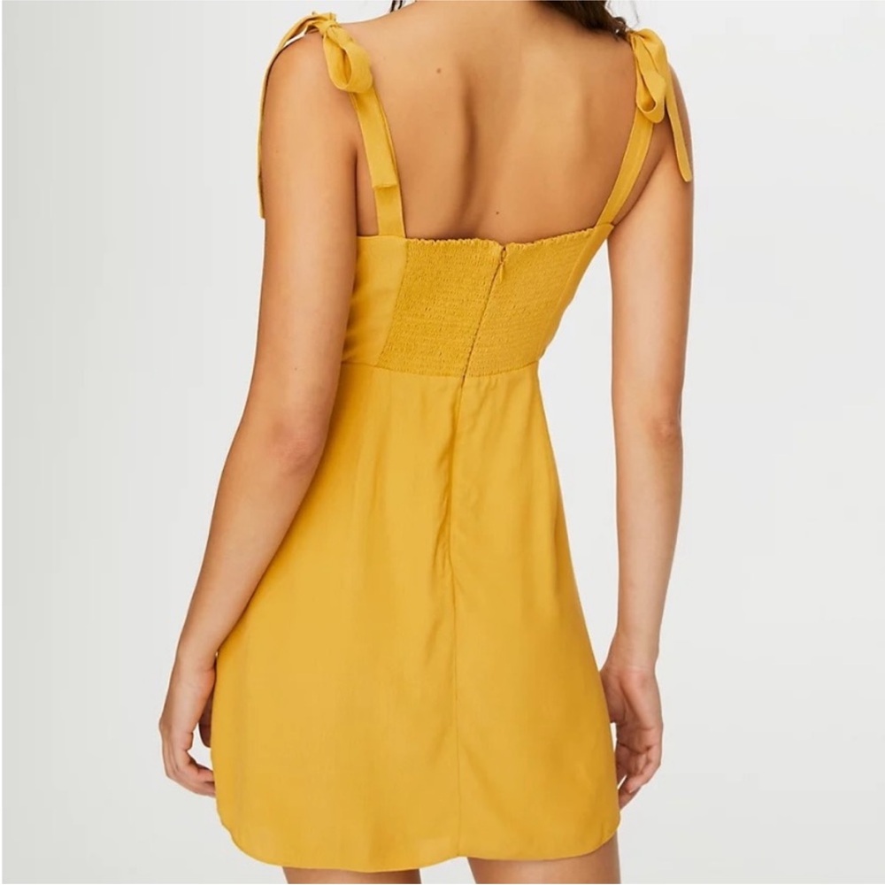 Aritzia Wilfred Dress - Picture 4 of 5